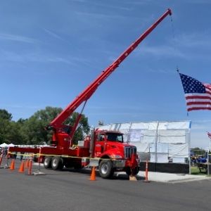 2014 Peterbilt Crane
